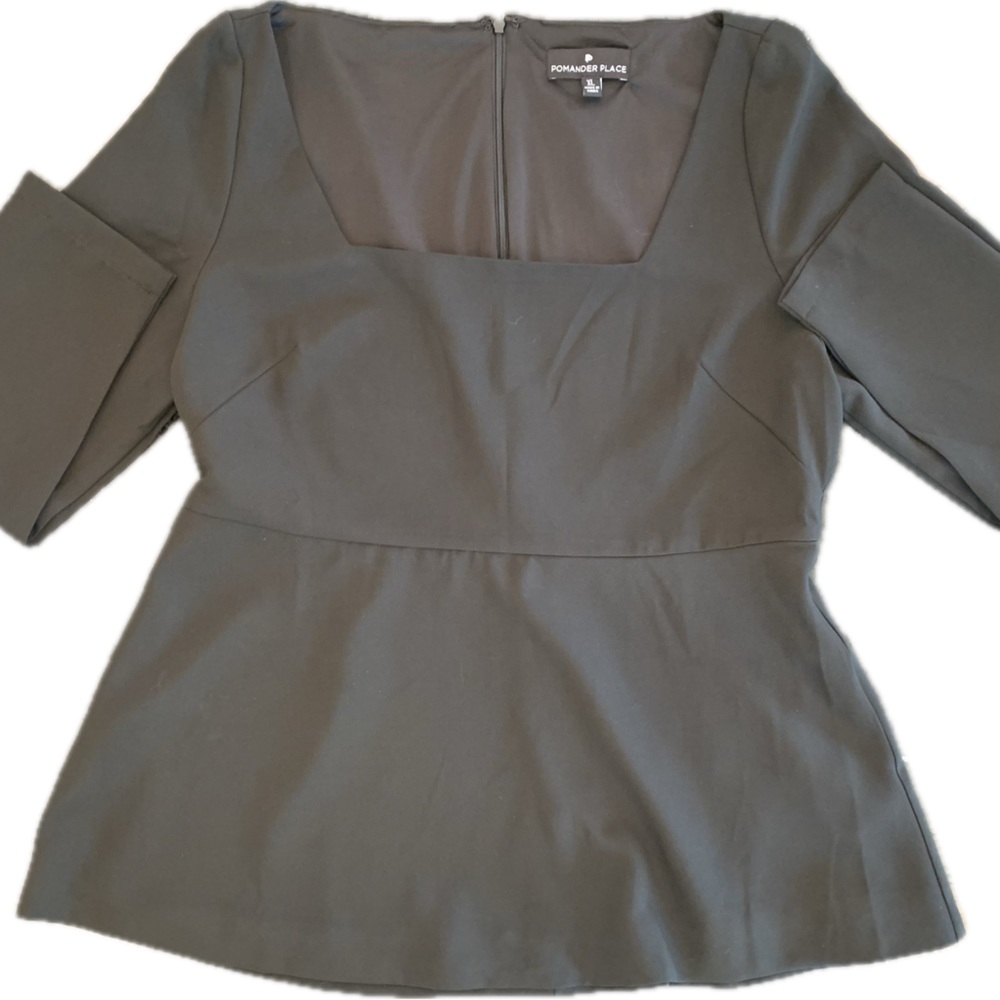 Pomander Place Black Fitted 3/4 Sleeve Blouse - Picture 5 of 7